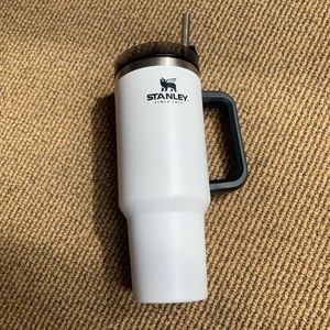 Stanley Travel Quencher, white and black, 40 oz.